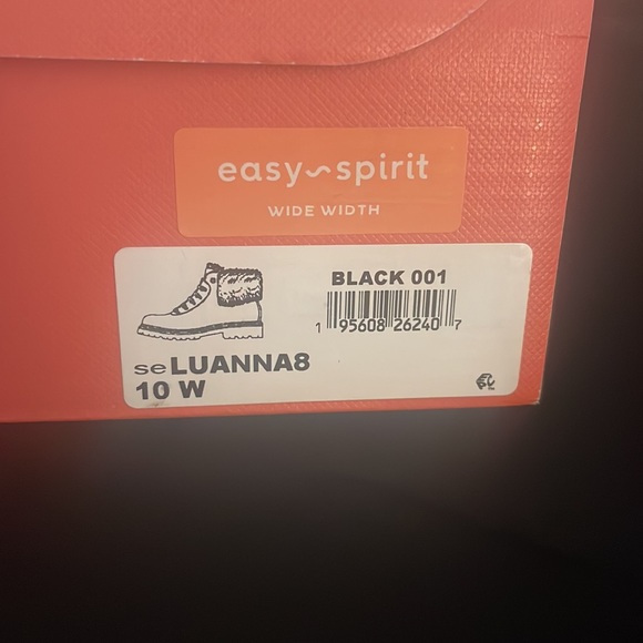 Easy Spirit boots - Picture 2 of 4